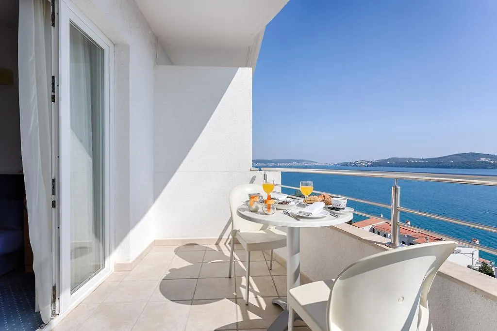 Hotel Viktorija Seget Vranjica